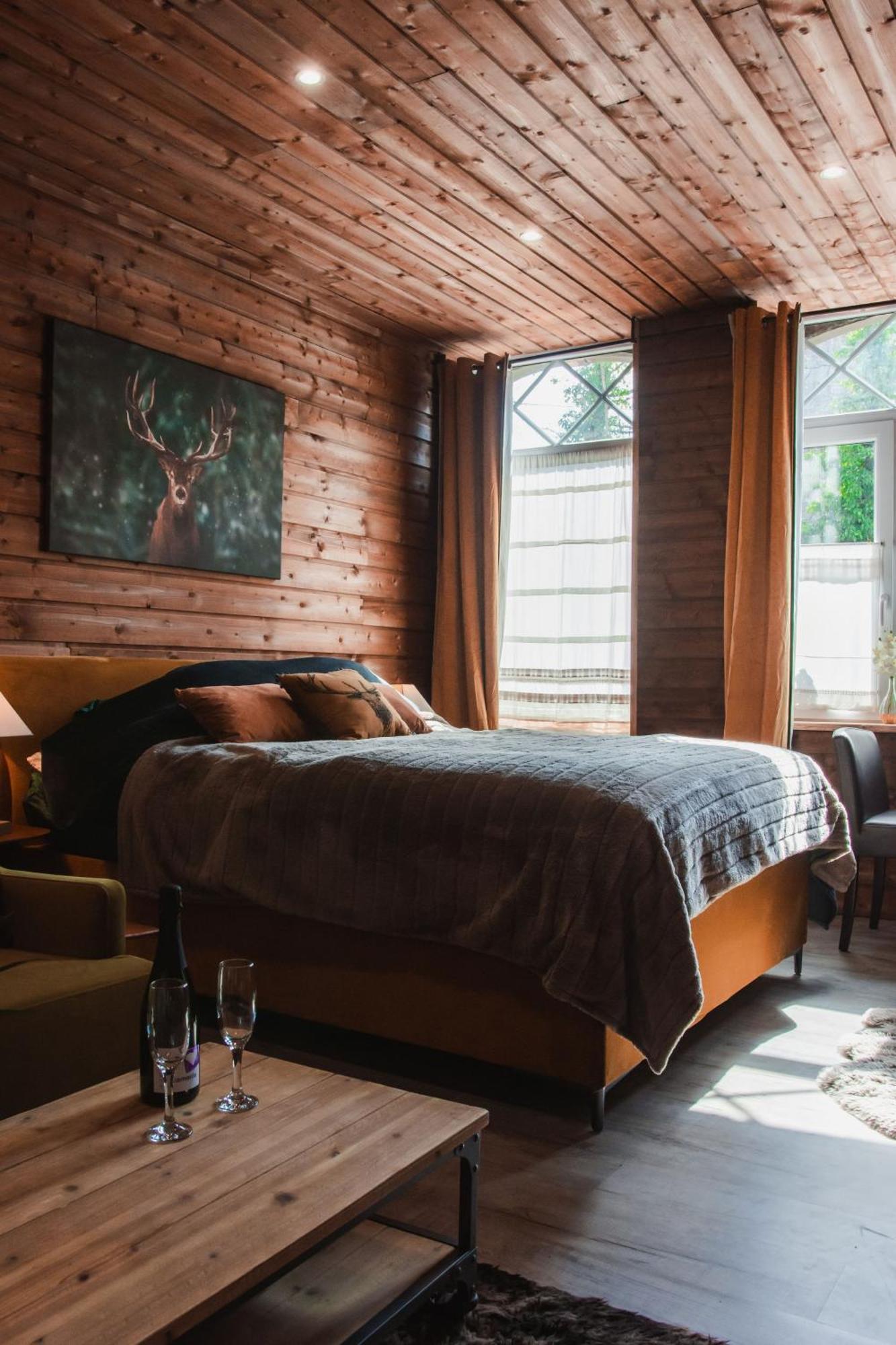 Maison D'Hote Les Notes Endormies Suite Le Refuge Walcourt Exterior foto